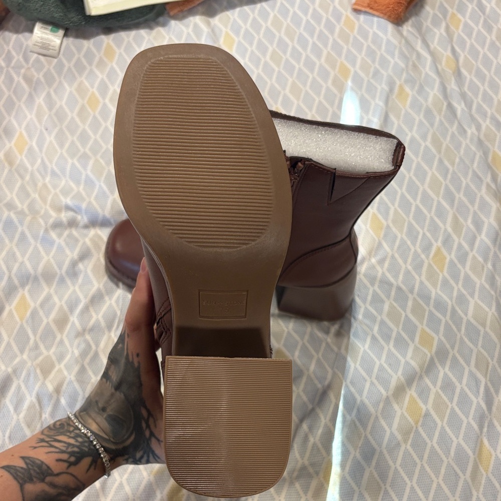 Sun + Stone Brown Chunky Boots - Picture 4 of 4